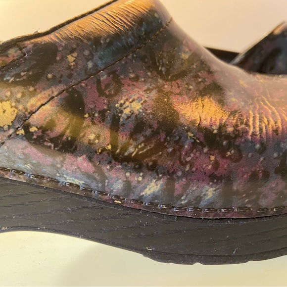 Dansko sz 39 Raindrop Clogs - Picture 2 of 5